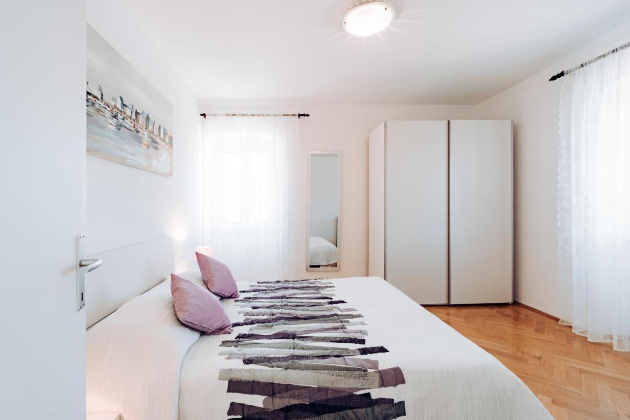 Guest House Sakarun ベリ・ラット エクステリア 写真